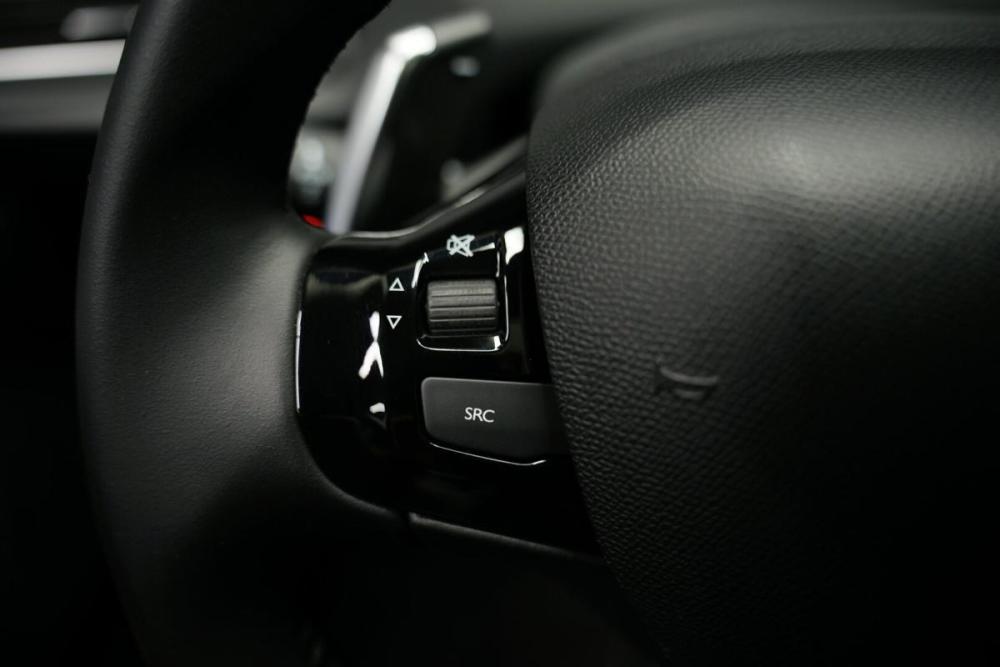 Peugeot 308 II Рестайлинг Крым  - изображение 13