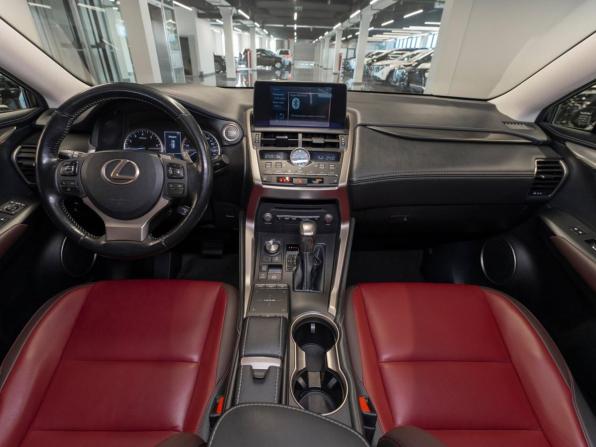 Lexus NX I Рестайлинг с пробегом 2017 года, цена 3 450 000 рублей, 112359 км, внедорожник, Автокод Объявления