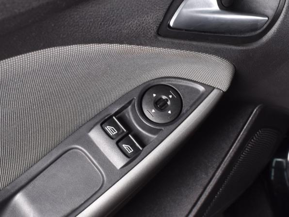 Ford Focus III с пробегом 2011 года, цена 719 999 рублей, 146538 км, хэтчбек, Автокод Объявления