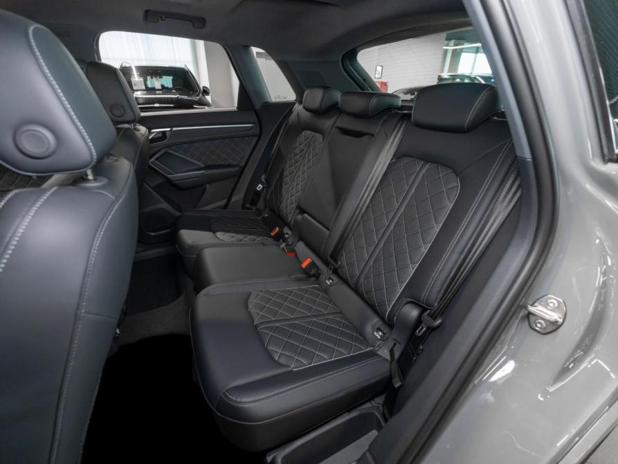 Audi Q3 II (F3) Москва  - изображение 13