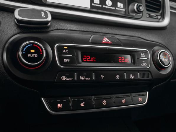 Kia Sorento III Prime Рестайлинг с пробегом 2018 года, цена 2 590 000 рублей, 160810 км, внедорожник, Автокод Объявления