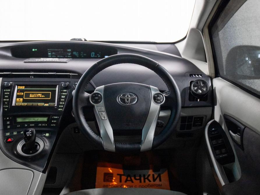 Toyota Prius III (XW30) Иркутск  - изображение 9
