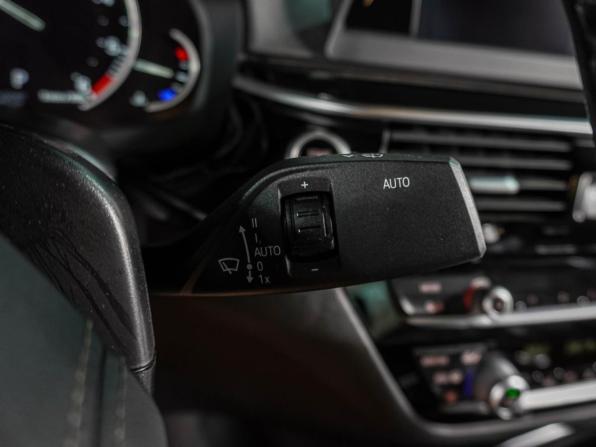 BMW 5 серии VII (G30/G31/G38) с пробегом 2019 года, цена 2 799 000 рублей, 171490 км, седан, Автокод Объявления
