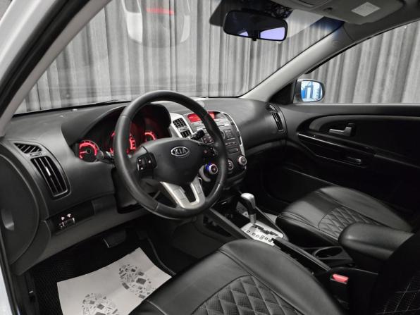 Kia Ceed I Рестайлинг с пробегом 2012 года, цена 770 000 рублей, 229080 км, универсал, Автокод Объявления