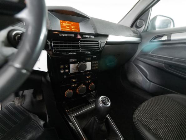 Opel Astra H Рестайлинг с пробегом 2012 года, цена 430 000 рублей, 342899 км, универсал, Автокод Объявления