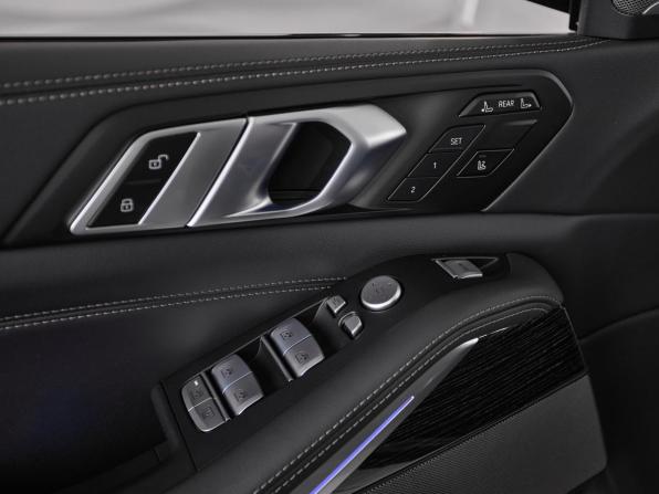 Новый BMW X7 I (G07) Рестайлинг 2025 года, цена 18 000 000 рублей, внедорожник, Автокод Объявления
