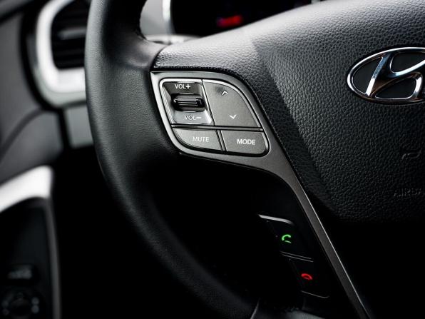 Hyundai Santa Fe III с пробегом 2012 года, цена 2 110 000 рублей, 244943 км, внедорожник, Автокод Объявления