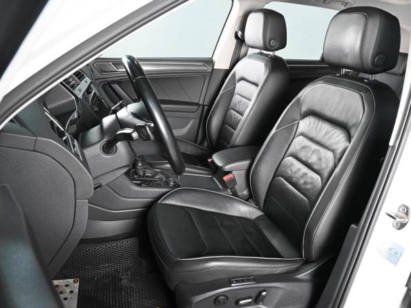 Volkswagen Tiguan II с пробегом 2018 года, цена 2 599 000 рублей, 109651 км, внедорожник, Автокод Объявления