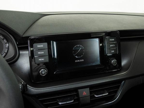 Skoda Rapid II с пробегом 2021 года, цена 1 648 000 рублей, 68767 км, лифтбек, Автокод Объявления