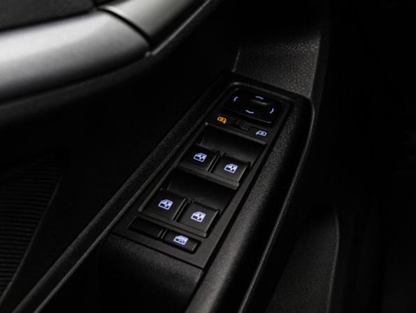 Lada (ВАЗ) Vesta I с пробегом 2019 года, цена 869 000 рублей, 120942 км, седан, Автокод Объявления