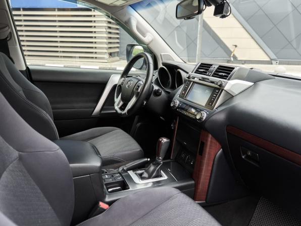 Toyota Land Cruiser Prado 150 Series Рестайлинг 1 с пробегом 2014 года, цена 3 448 000 рублей, 192900 км, внедорожник, Автокод Объявления