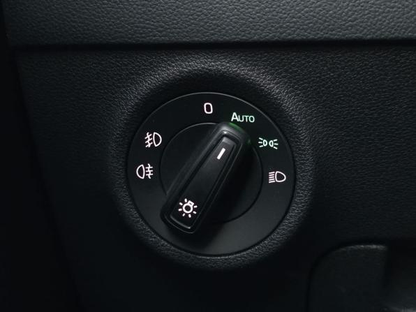 Skoda Karoq I с пробегом 2021 года, цена 1 847 000 рублей, 154044 км, внедорожник, Автокод Объявления
