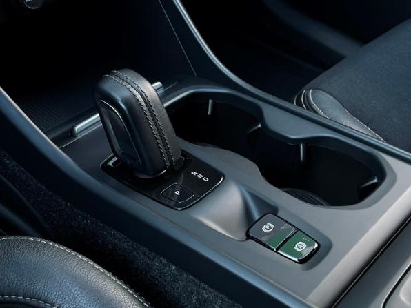 Volvo XC40 I с пробегом 2018 года, цена 2 873 200 рублей, 120697 км, внедорожник, Автокод Объявления