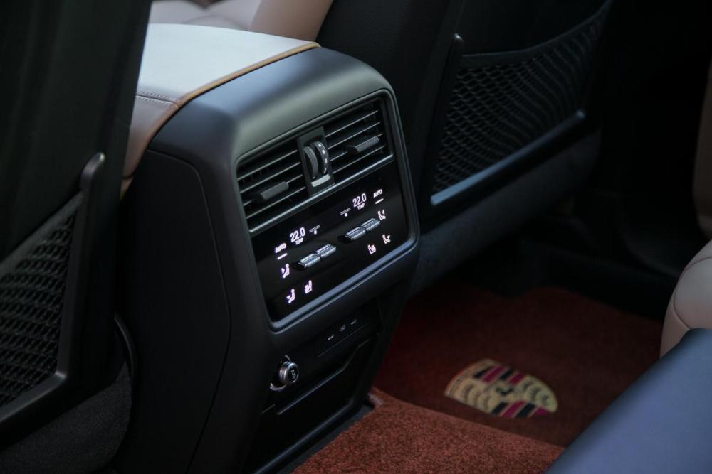 Porsche Cayenne III Рестайлинг Иркутск  - изображение 30