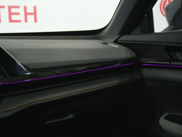 Changan UNI-V I с пробегом 2023 года, цена 2 000 000 рублей, 50723 км, лифтбек, Автокод Объявления