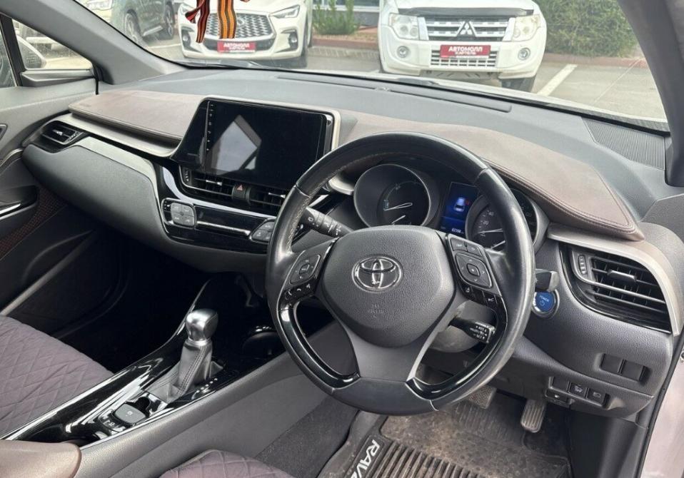 Toyota C-HR I Кемерово  - изображение 4