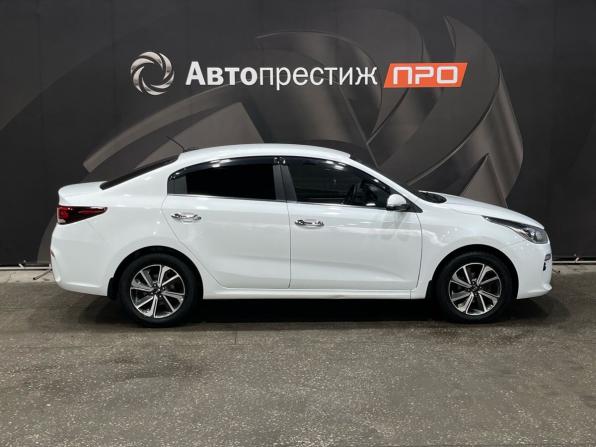 Kia Rio IV с пробегом 2018 года, цена 1 330 000 рублей, 118213 км, седан, Автокод Объявления