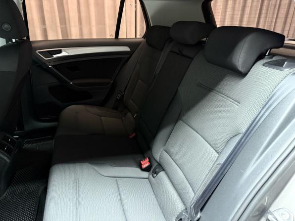 Volkswagen Golf VII с пробегом 2014 года, цена 999 000 рублей, 260400 км, хэтчбек, Автокод Объявления