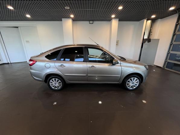 Lada (ВАЗ) Granta I Рестайлинг с пробегом 2021 года, цена 760 000 рублей, 62460 км, лифтбек, Автокод Объявления