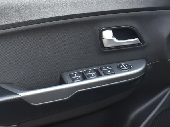 Kia Rio III Рестайлинг с пробегом 2016 года, цена 1 299 000 рублей, 54800 км, седан, Автокод Объявления