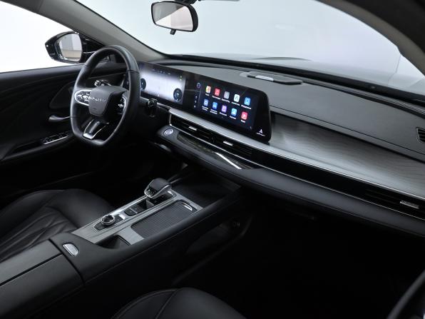 Chery Arrizo 8 с пробегом 2024 года, цена 2 045 000 рублей, 26000 км, седан, Автокод Объявления