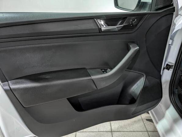 Skoda Rapid II с пробегом 2021 года, цена 1 225 000 рублей, 215521 км, лифтбек, Автокод Объявления