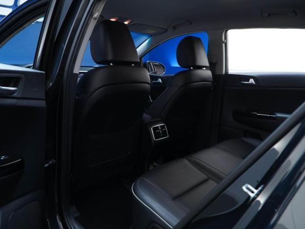 Kia Sportage IV Рестайлинг с пробегом 2021 года, цена 2 853 777 рублей, 36458 км, внедорожник, Автокод Объявления
