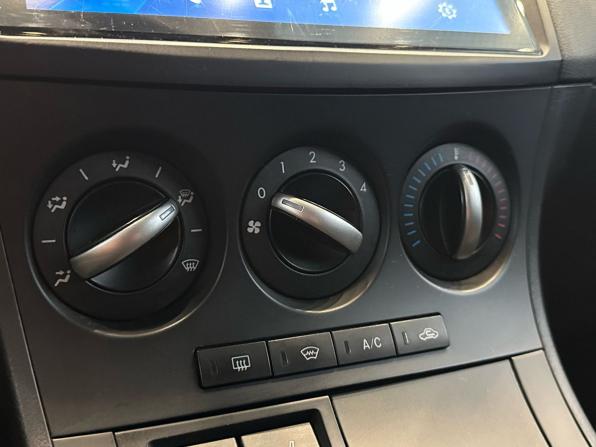 Mazda 3 II (BL) с пробегом 2011 года, цена 890 000 рублей, 270123 км, хэтчбек, Автокод Объявления
