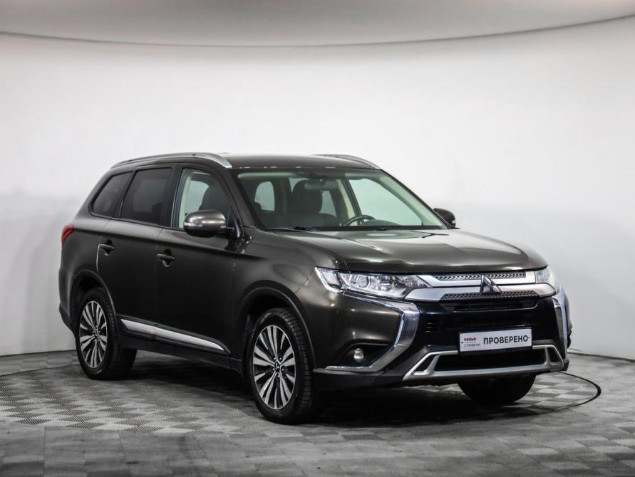 Mitsubishi Outlander III Рестайлинг 3 Санкт-Петербург  - изображение 3