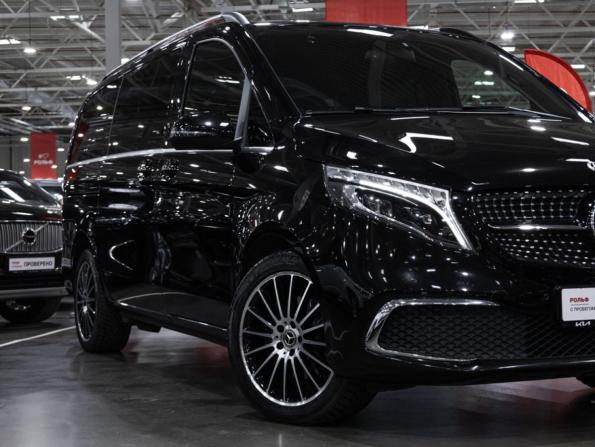 Mercedes-Benz V-Класс III (W447) Рестайлинг с пробегом 2022 года, цена 7 359 300 рублей, 71601 км, минивэн, Автокод Объявления