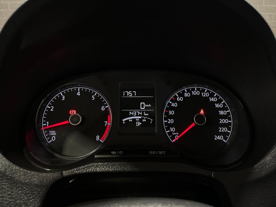 Volkswagen Polo V Рестайлинг Челябинск  - изображение 20