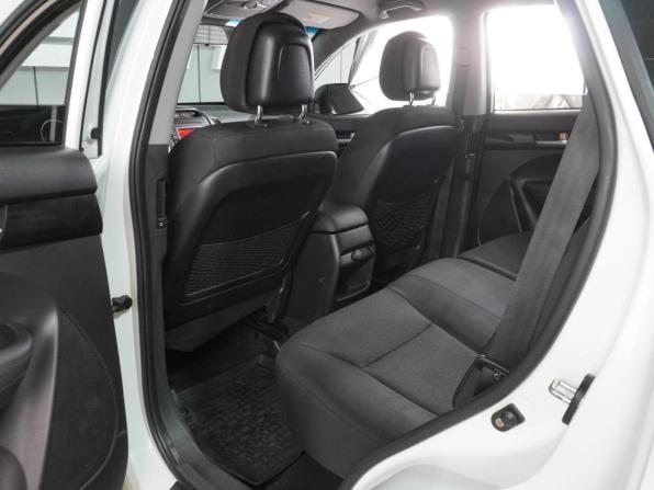 Kia Sorento II Рестайлинг с пробегом 2015 года, цена 1 549 000 рублей, 208842 км, внедорожник, Автокод Объявления