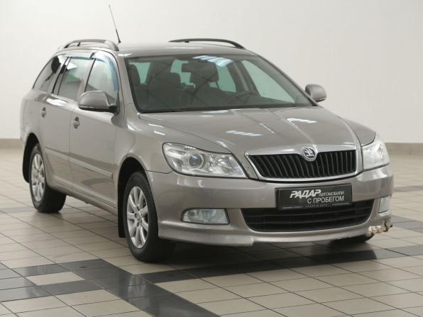 Skoda Octavia II (A5) Рестайлинг с пробегом 2009 года, цена 564 000 рублей, 347000 км, универсал, Автокод Объявления