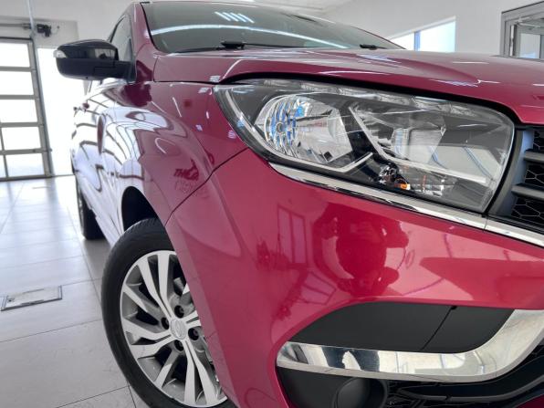 Lada (ВАЗ) XRAY I с пробегом 2019 года, цена 925 000 рублей, 90210 км, хэтчбек, Автокод Объявления