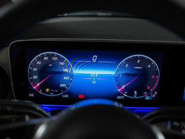 Новый Mercedes-Benz V-Класс III (W447) Рестайлинг 2 2026 года, цена 14 999 000 рублей, минивэн, Автокод Объявления