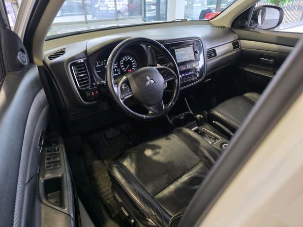 Mitsubishi Outlander III с пробегом 2013 года, цена 1 242 000 рублей, 195498 км, внедорожник, Автокод Объявления