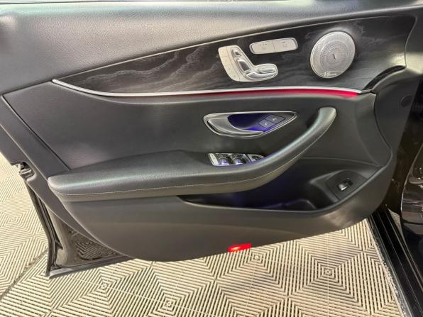 Mercedes-Benz E-Класс V (W213 S213 C238) с пробегом 2019 года, цена 4 300 000 рублей, 177855 км, седан, Автокод Объявления