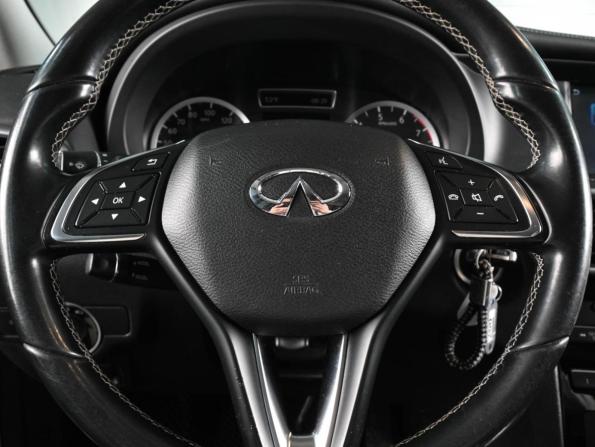 Infiniti QX30 с пробегом 2016 года, цена 1 848 000 рублей, 159925 км, внедорожник, Автокод Объявления