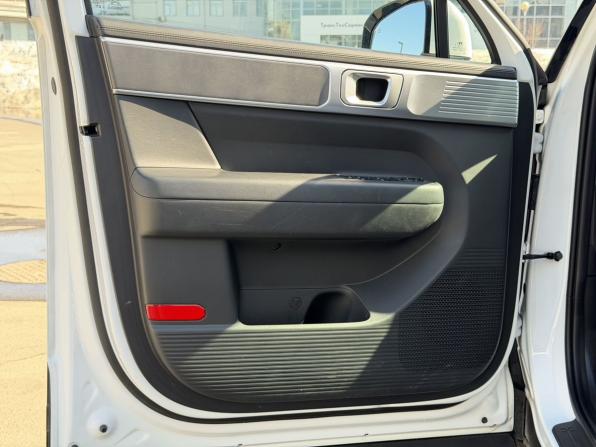 Hyundai Santa Fe V (MX5) с пробегом 2023 года, цена 4 350 000 рублей, 37000 км, внедорожник, Автокод Объявления