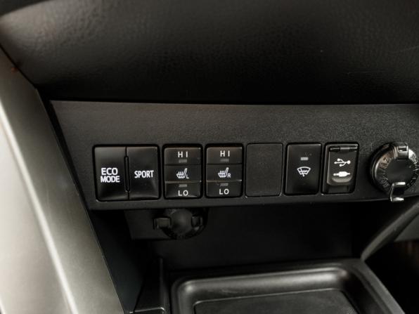 Toyota RAV4 IV (XA40) с пробегом 2013 года, цена 1 815 000 рублей, 135498 км, внедорожник, Автокод Объявления