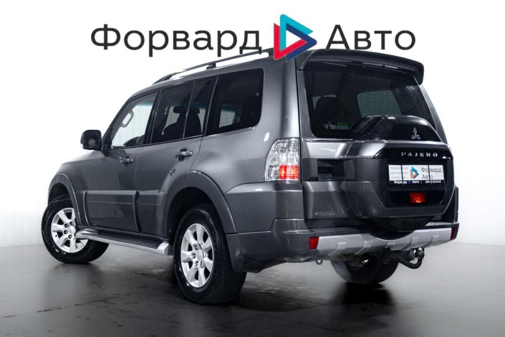 Mitsubishi Pajero IV Рестайлинг 1 Тюмень  - изображение 6
