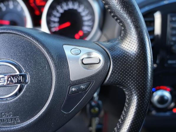 Nissan Juke I с пробегом 2012 года, цена 1 000 000 рублей, 135470 км, внедорожник, Автокод Объявления