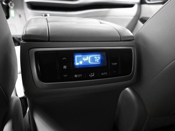 Toyota Highlander III (XU50) Рестайлинг с пробегом 2017 года, цена 2 795 000 рублей, 180427 км, внедорожник, Автокод Объявления