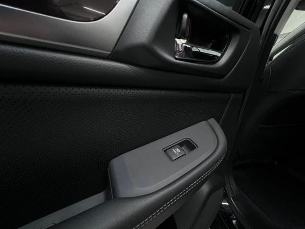 Subaru Legacy VI Рестайлинг с пробегом 2018 года, цена 2 230 000 рублей, 97892 км, седан, Автокод Объявления