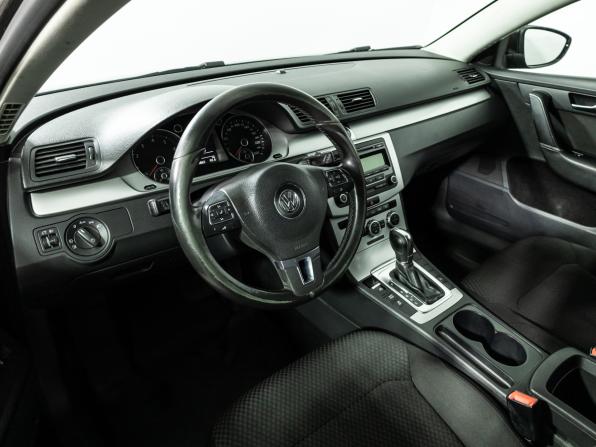 Volkswagen Passat B7 с пробегом 2012 года, цена 849 777 рублей, 390857 км, универсал, Автокод Объявления