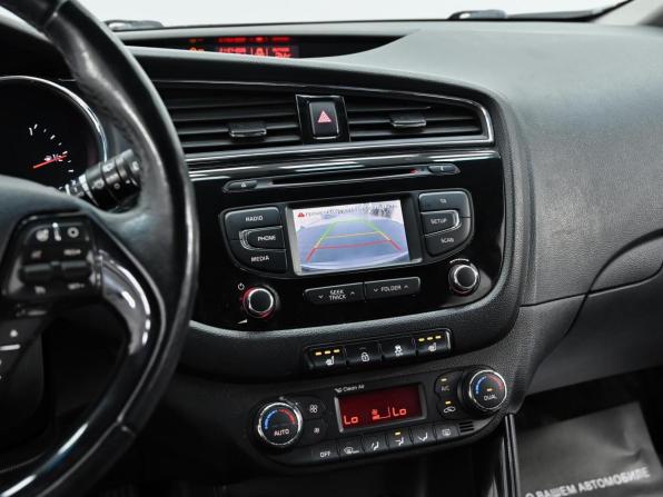 Kia Ceed II Рестайлинг с пробегом 2016 года, цена 1 199 000 рублей, 179000 км, универсал, Автокод Объявления