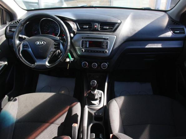 Kia Rio III Рестайлинг с пробегом 2015 года, цена 894 000 рублей, 149950 км, седан, Автокод Объявления
