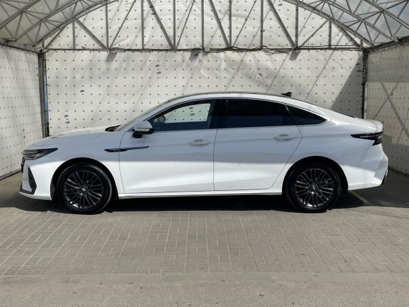 Chery Arrizo 8 с пробегом 2024 года, цена 2 250 000 рублей, 18960 км, седан, Автокод Объявления