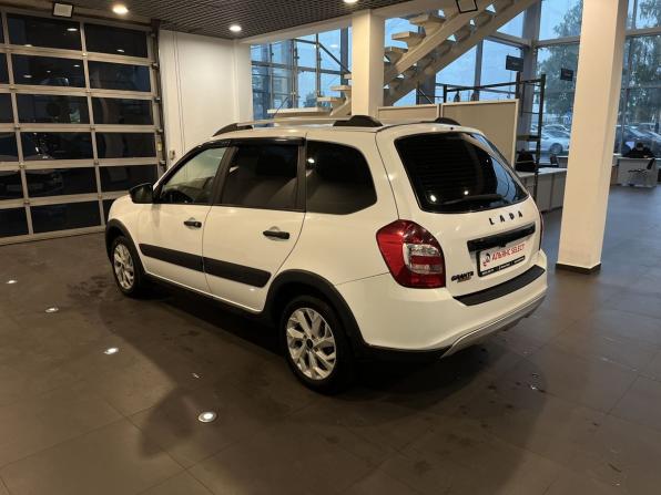 Lada (ВАЗ) Granta I Рестайлинг с пробегом 2023 года, цена 940 000 рублей, 60032 км, универсал, Автокод Объявления