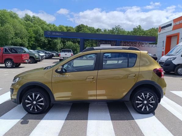 Renault Sandero II с пробегом 2017 года, цена 980 000 рублей, 141000 км, хэтчбек, Автокод Объявления